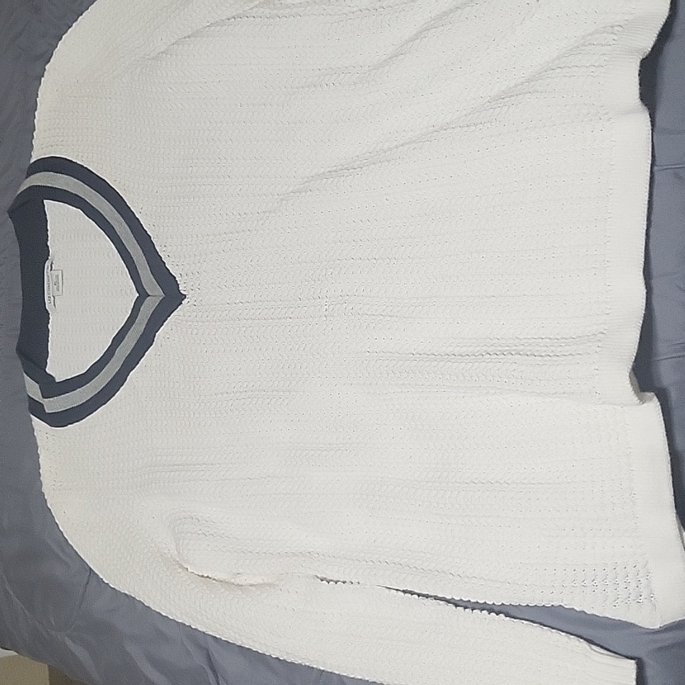 Liz Clairborne sweater XL 🎁Bundle only🎁